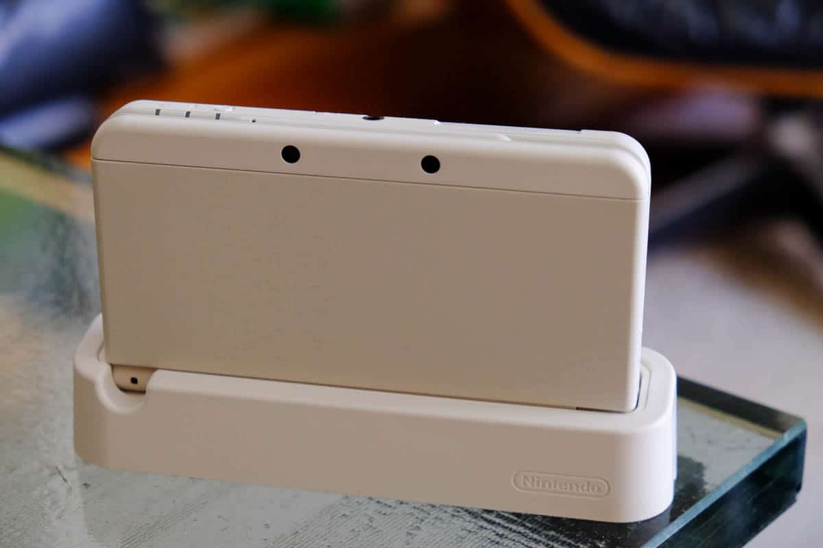 japanese new 3DS white-8