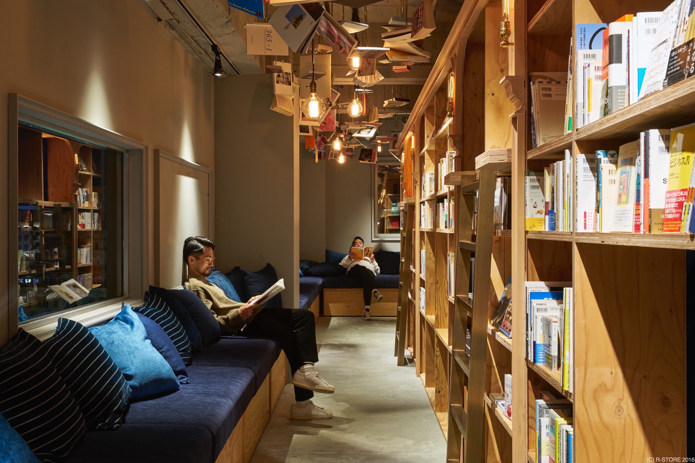 A Japanese manga hostel that looks like a comic book store